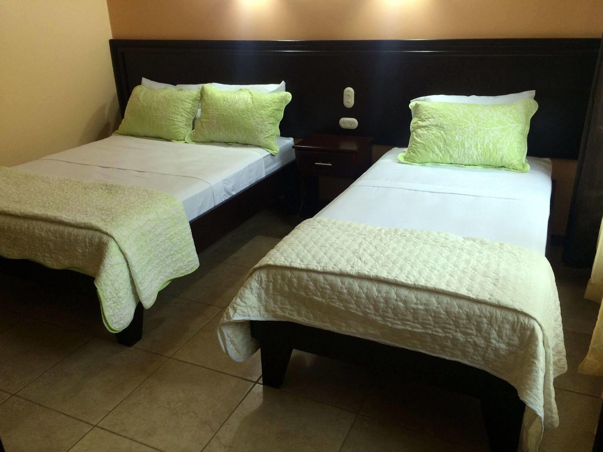 Mussaenda, Arenal Hotell La Fortuna Eksteriør bilde