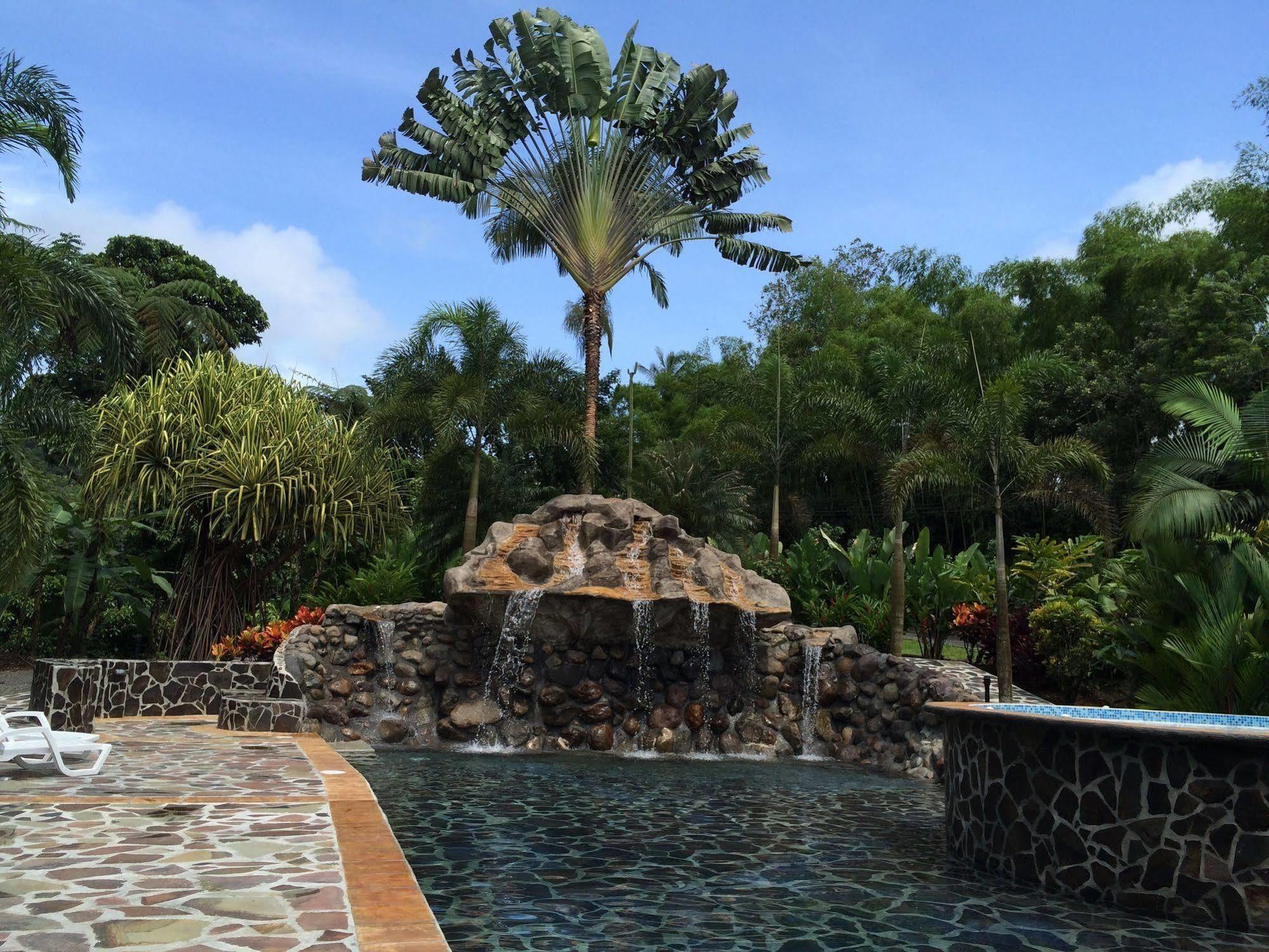 Mussaenda, Arenal Hotell La Fortuna Eksteriør bilde